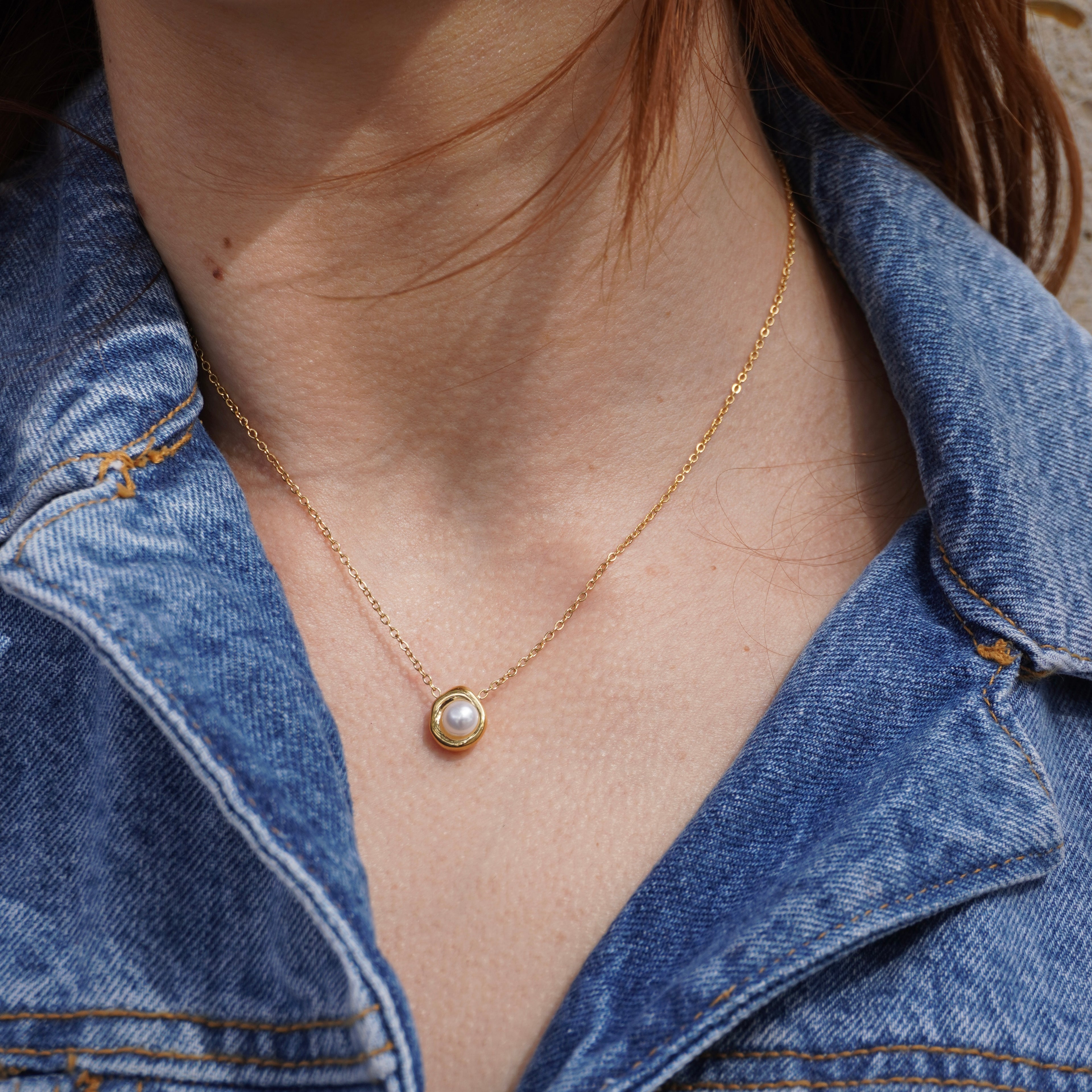 Elegant Perla Necklace